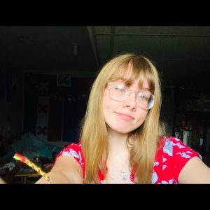 Meet your Posher, Morganne